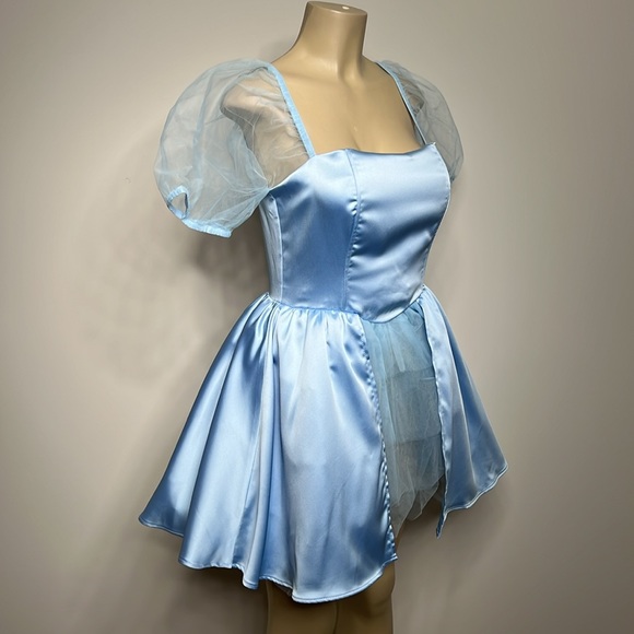 Sugar Thrillz Dolls Kill medium baby blue fluffy dress with tulle NWT - Picture 2 of 7